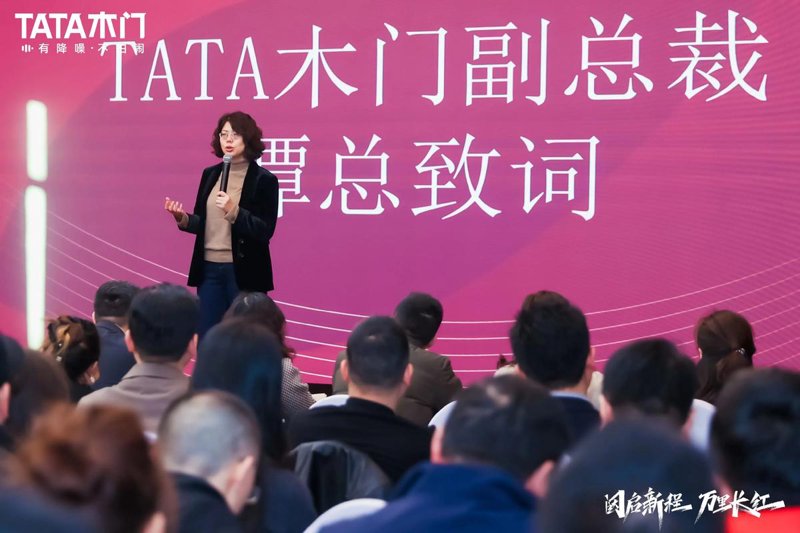 烤漆门：一扇门背后的艺术与技术革命